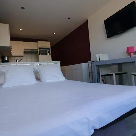 Rose - Port Nature 724 - Luxe - 2 Personnes Agde